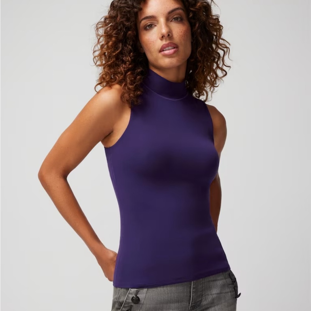 WHBM Mock Turtleneck Size L